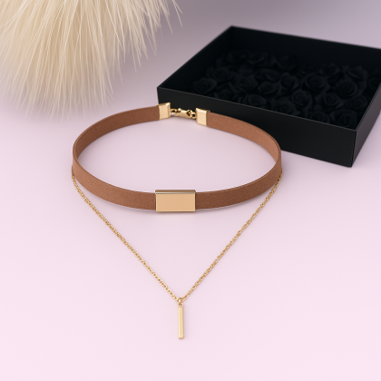 Dvisluoksnis kaklo papuošalas su grandinėle (choker)