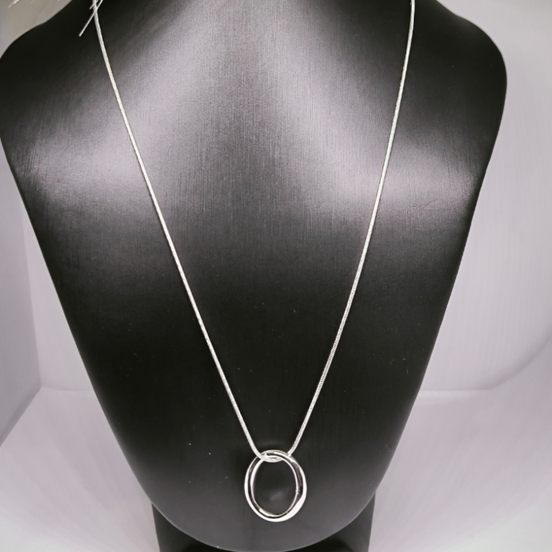 Kaklo papuošalas ,,Elegancija" Kaklo papuošalas ,,Elegancija"