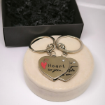 Raktų pakabukų rinkinys porai "Heart to you"