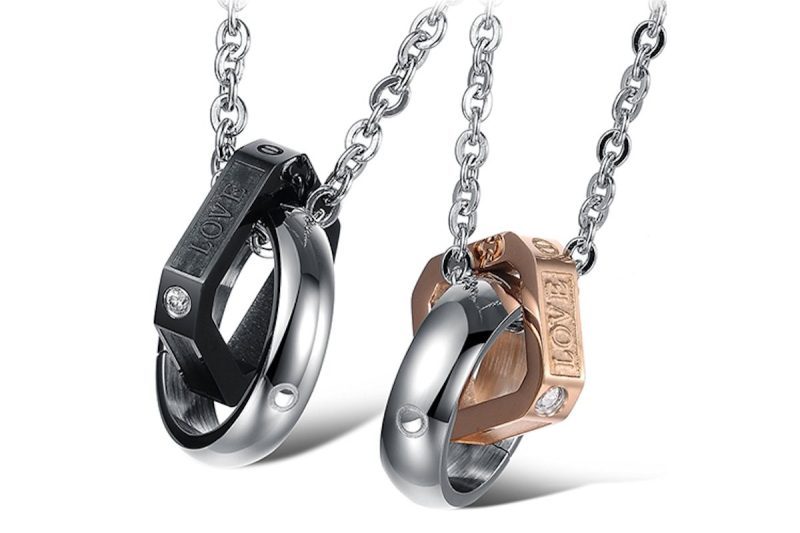 Kaklo papuošalų rinkinys porai "His & Hers love"