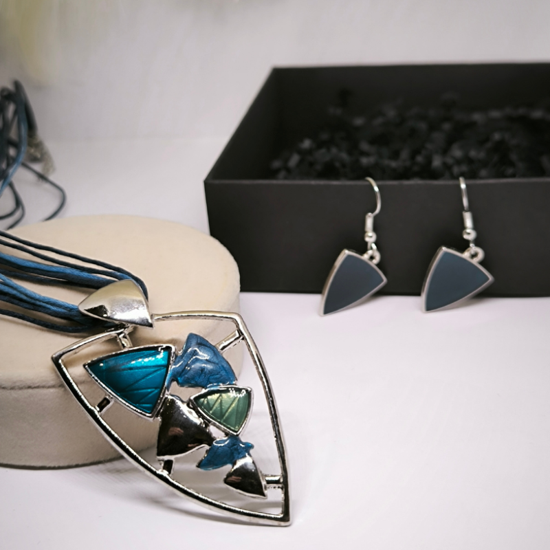 Papuošalų rinkinys ,,Geometrija"