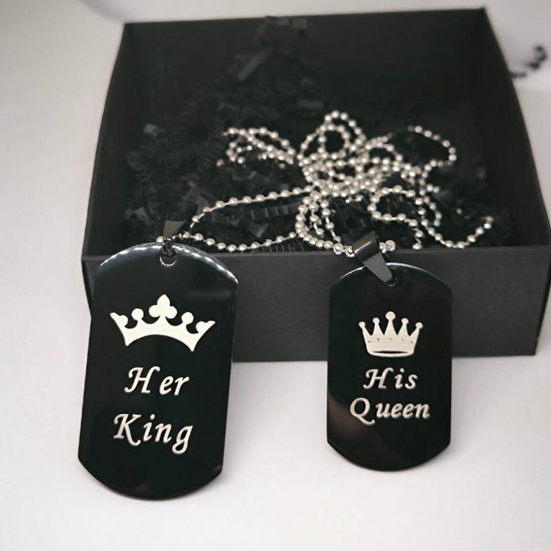 Kaklo papuošalų rinkinys porai ,,King and Queen"