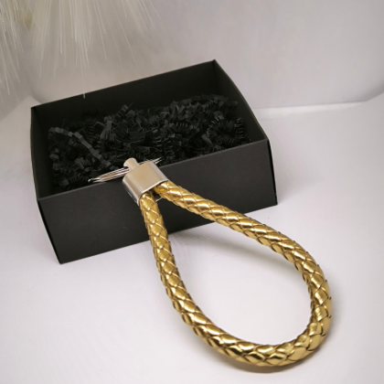 Raktų pakabukas ,,Gold"
