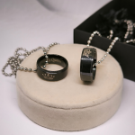 Kaklo papuošalų rinkinys porai ,,King and Queen rings"
