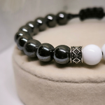 Stilinga vyriška karoliukų apyrankė „Elite Beads“