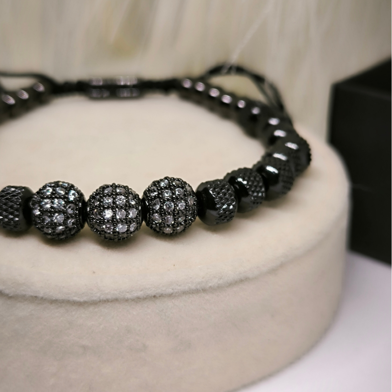 Prašmatnus juodos spalvos apyrankių rinkinys su cirkoniu vyrams