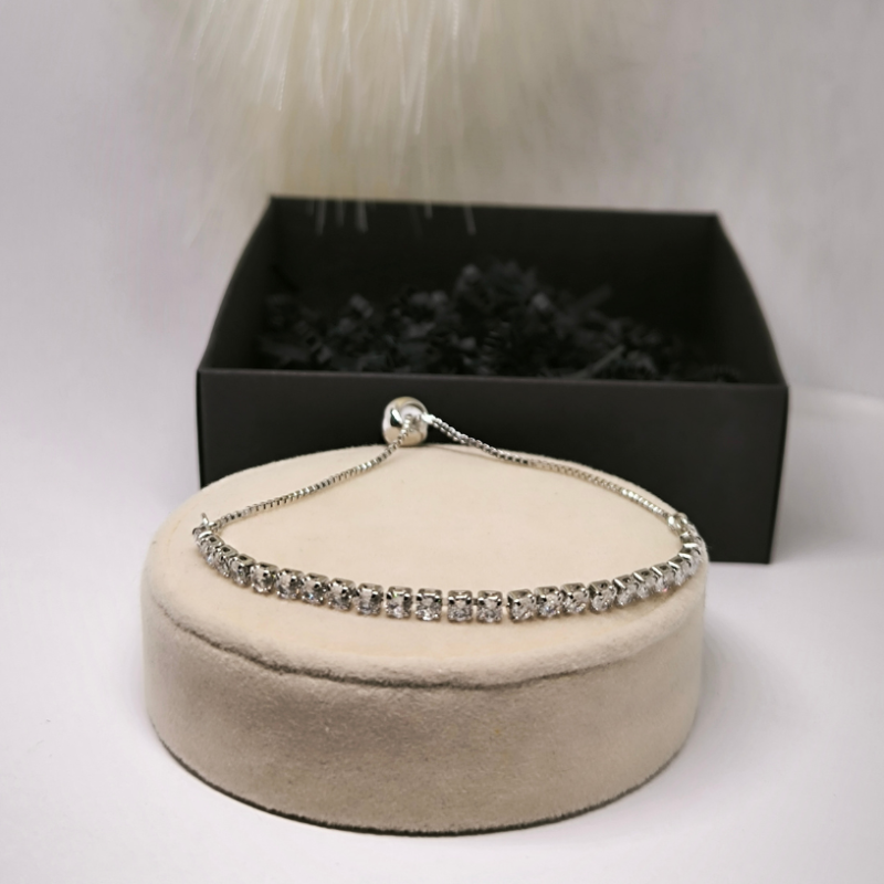 Prabangi sidabro spalvos "Tennis" apyrankė