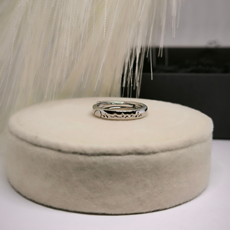 Žiedų rinkinys porai ,,Širdies plakimas" Žiedų rinkinys porai ,,Širdies plakimas"