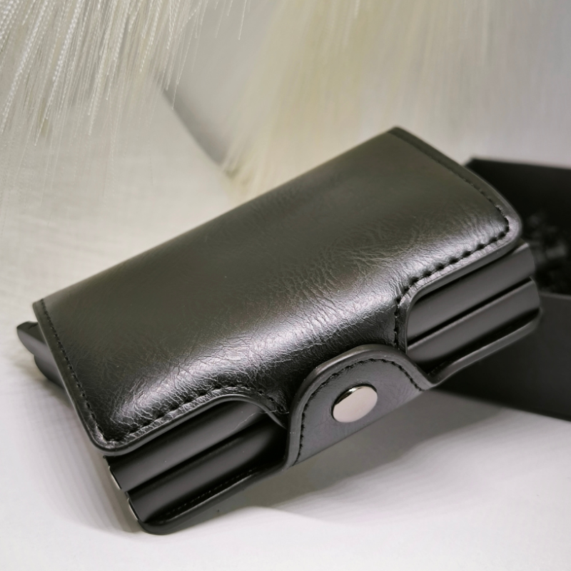 Kortelių dėklas „Black Secure“