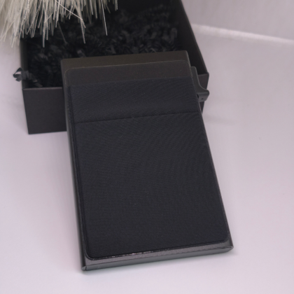 Kortelių dėklas ,,SlimGuard"