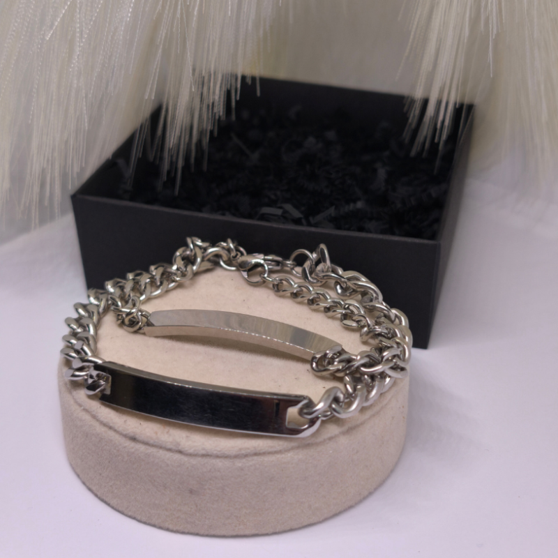 Graviruojamų apyrankių rinkinys „Vienas jausmas“