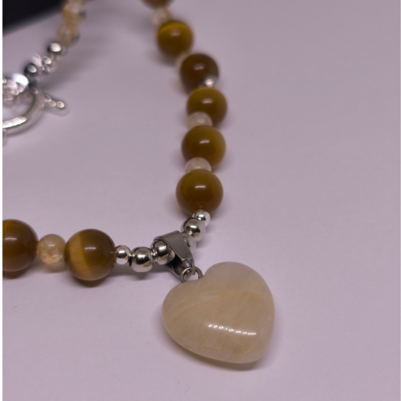 Rankų darbo kaklo papuošalas „Saulės spindesys“