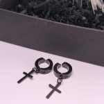 Klipsai „Juodoji klasika“