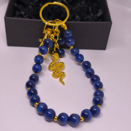 Rankų darbo rankinės ir raktų pakabukas „Nakties gyvatė“