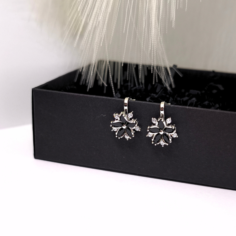 Auskarai - klipsai „Nakties žiedai“