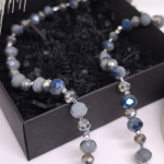 Rankų darbo papuošalų rinkinys ,,Nakties spindesys" Rankų darbo papuošalų rinkinys ,,Nakties spindesys"