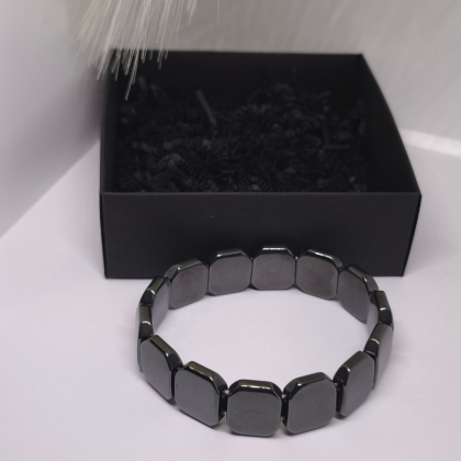 Apyrankė ,,Hematito jėga"