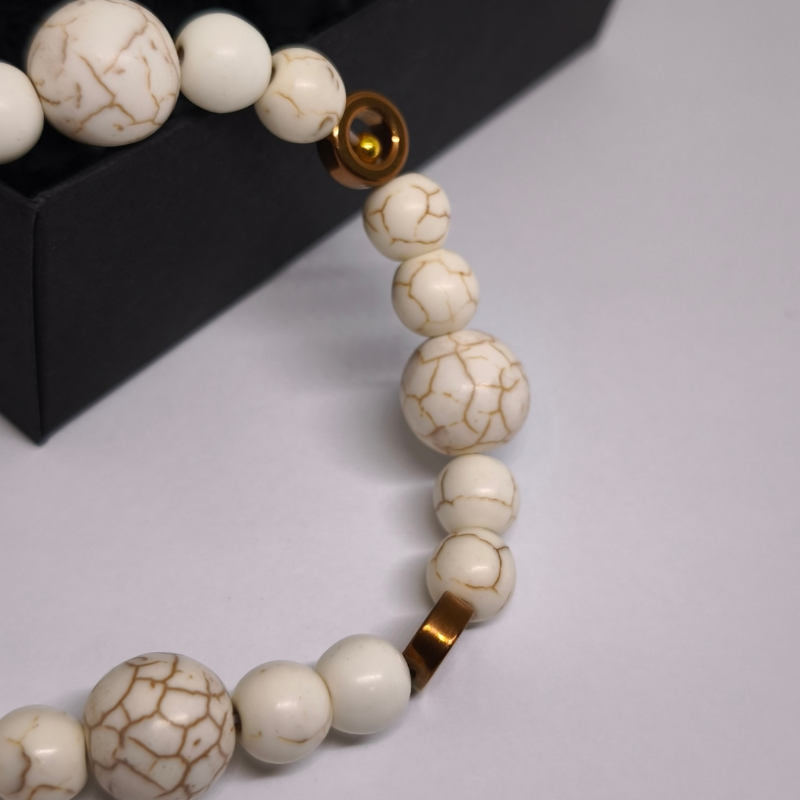 Rankų darbo apyrankė „Ramybė“