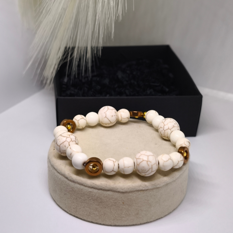 Rankų darbo apyrankė „Ramybė“