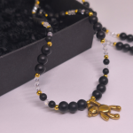 Rankų darbo kaklo papuošalas „Auksinis meškutis“