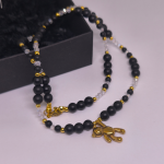 Rankų darbo kaklo papuošalas „Auksinis meškutis“