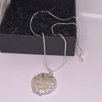 Medalionas „Laiko ratas“