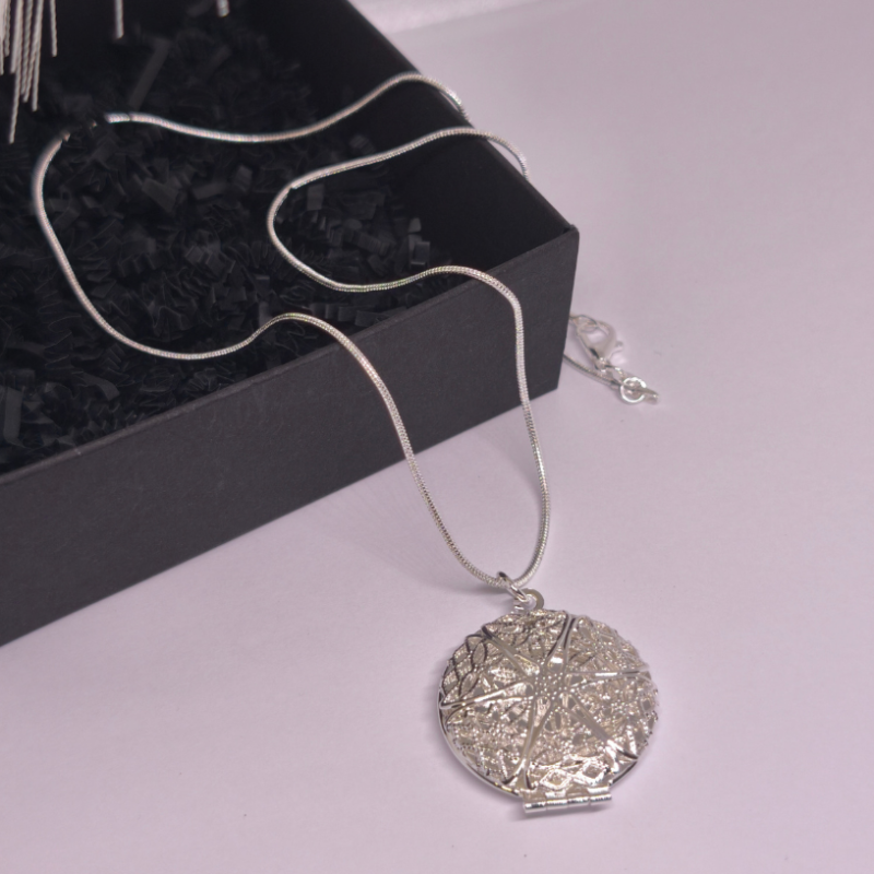 Medalionas „Laiko ratas“