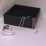 Medalionas „Jausmų ritmas“