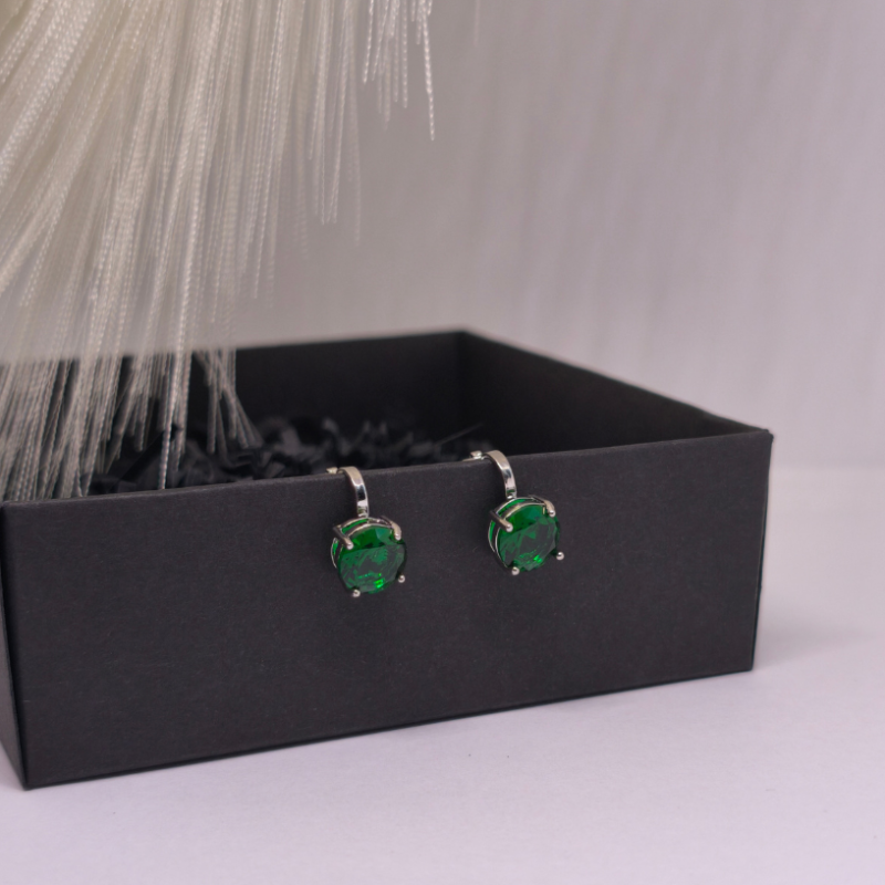 Auskarai – klipsai „Žalioji elegancija“