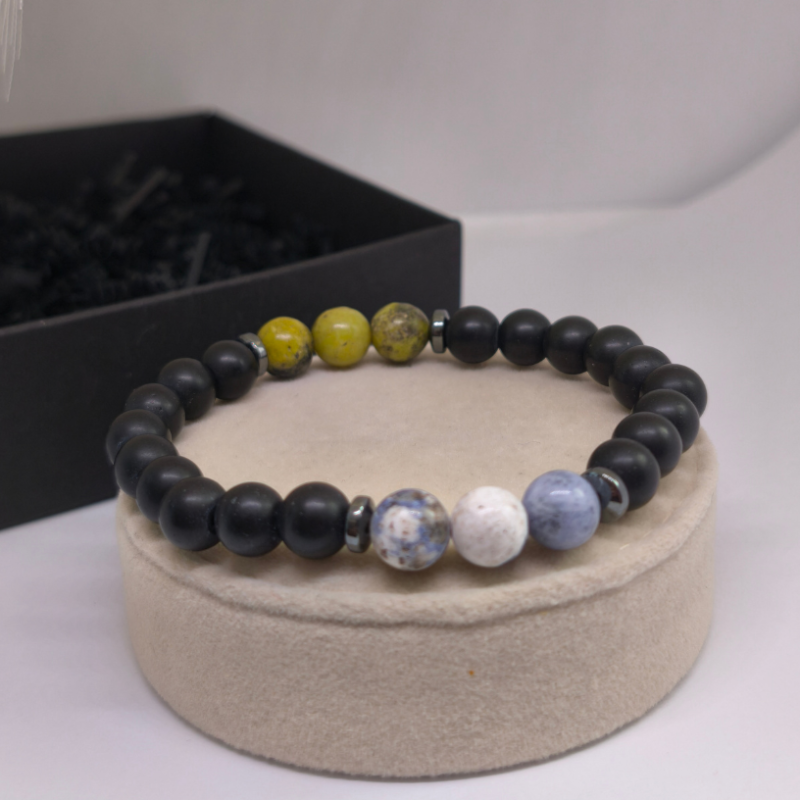 Rankų darbo apyrankė ,,Vidinės ramybės galia"