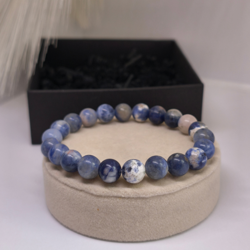 Rankų darbo apyrankė ,,Chalcedonas"